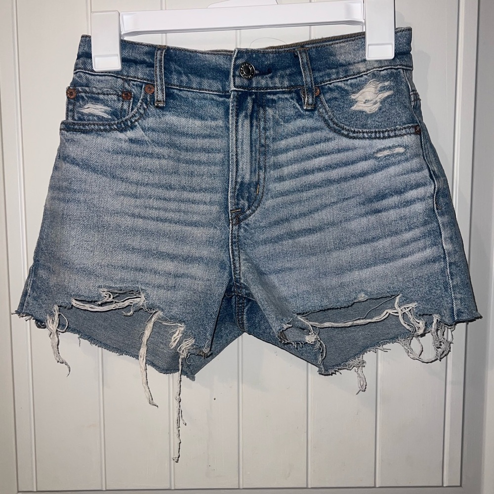 American Eagle denim shorts (NWT)💙✨